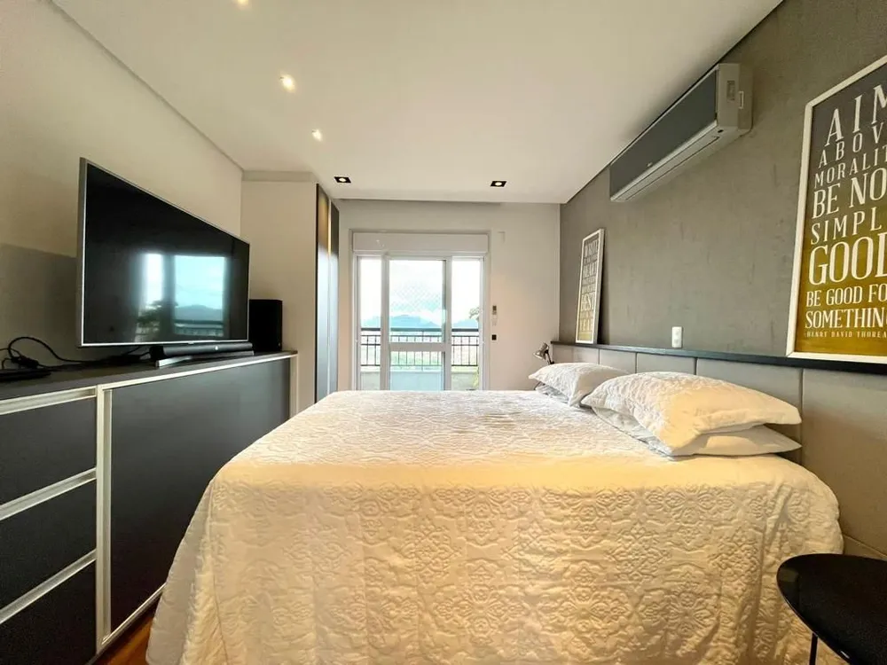 Apartamento, 3 quartos, 200 m² - Foto 4