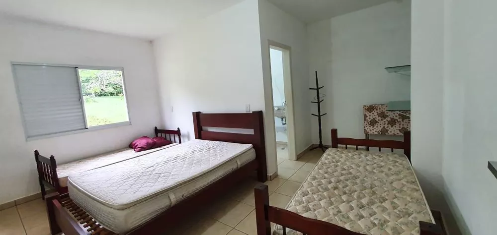 Chácara à venda com 4 quartos, 2259M2 - Foto 12