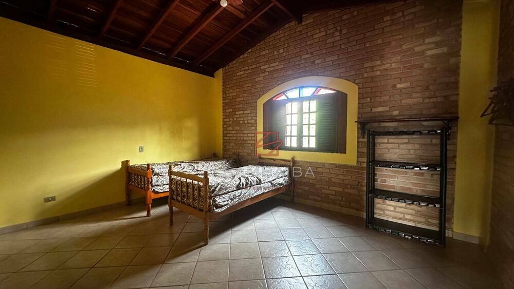 Casa, 2 quartos, 220 m² - Foto 2