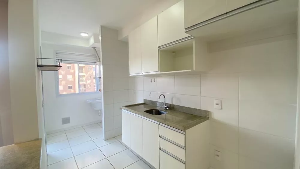 Apartamento à venda com 3 quartos, 81m² - Foto 4