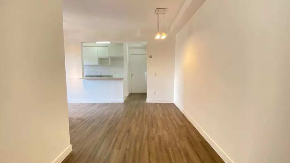 Apartamento à venda com 3 quartos, 81m² - Foto 3