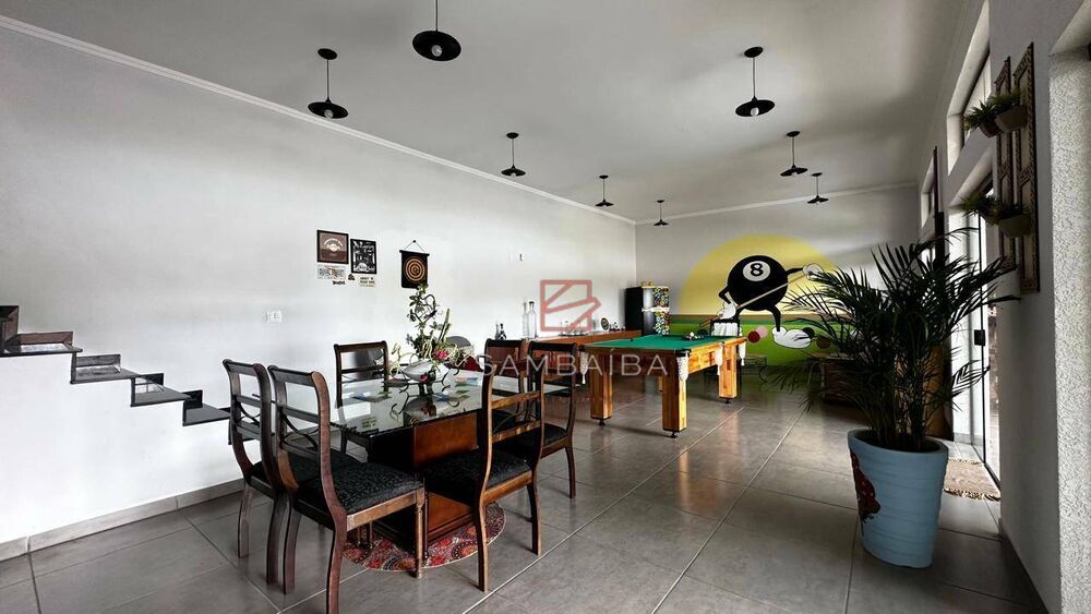 Casa, 4 quartos, 400 m² - Foto 1