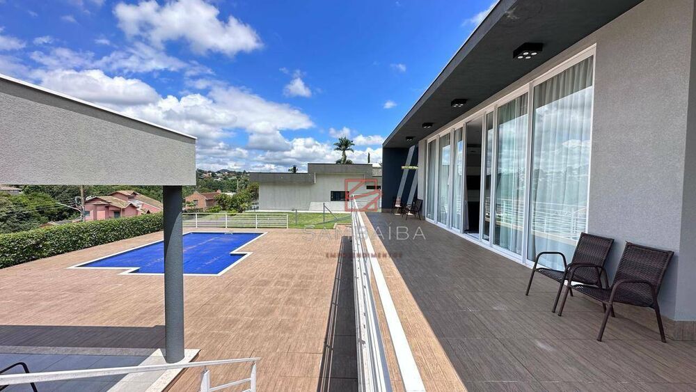 Casa, 4 quartos, 240 m² - Foto 1