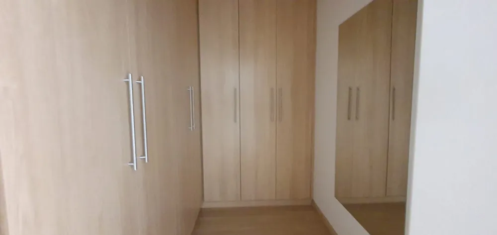 Casa, 5 quartos, 200 m² - Foto 1
