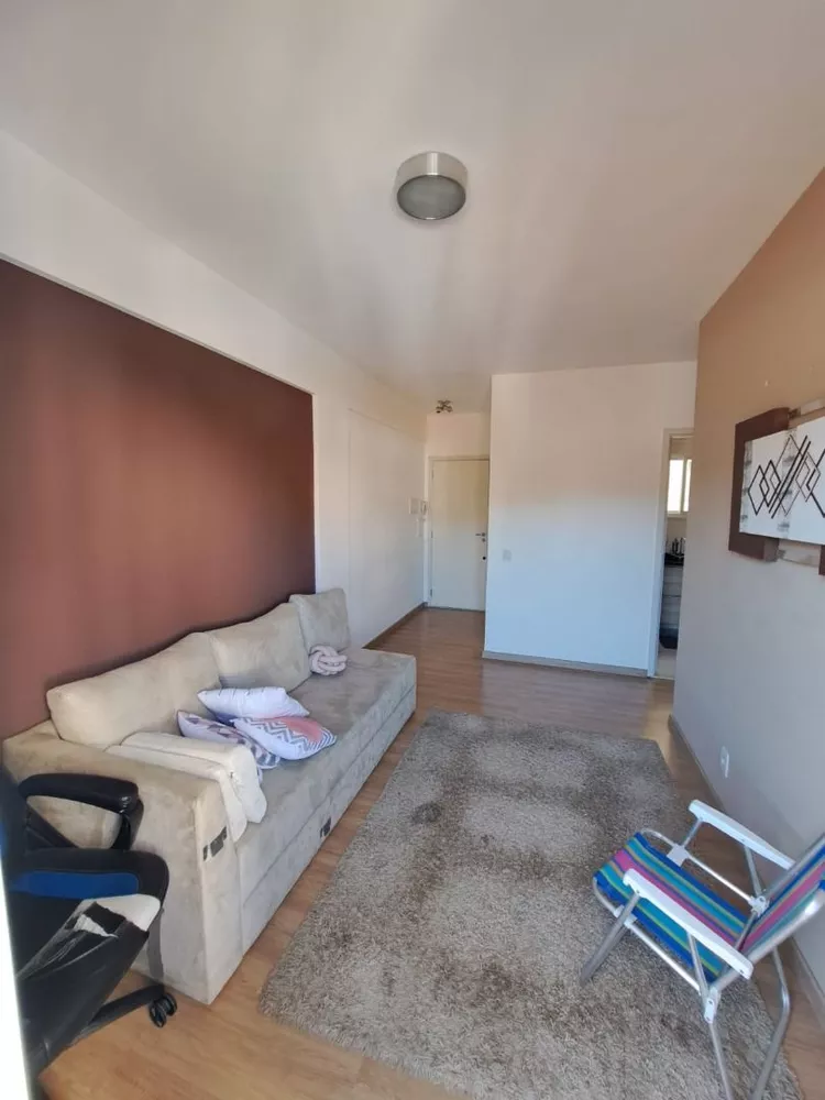 Apartamento à venda com 2 quartos, 57m² - Foto 3