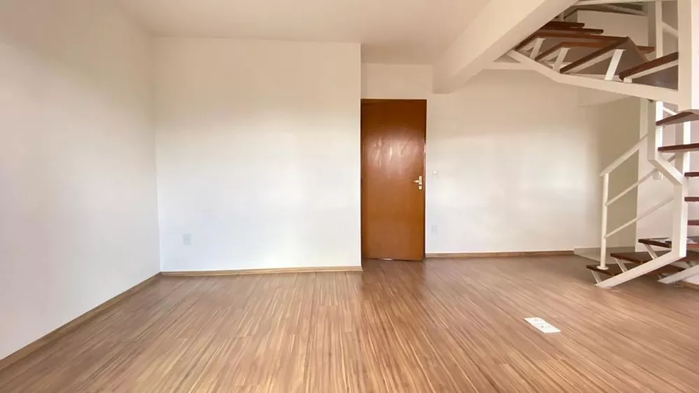 Apartamento à venda com 3 quartos, 112m² - Foto 1