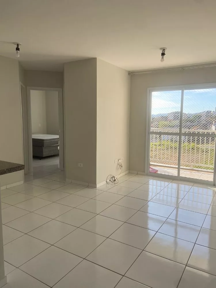 Apartamento para alugar com 2 quartos, 52m² - Foto 2