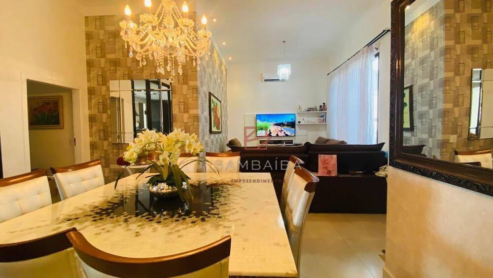 Casa, 3 quartos, 210 m² - Foto 2