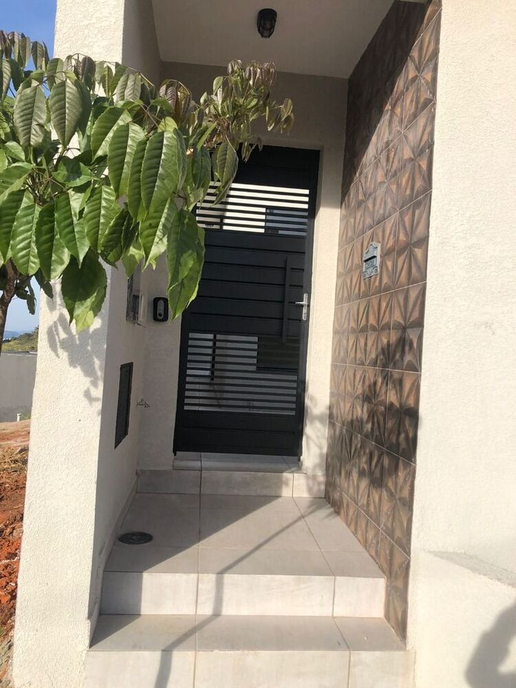 Casa, 2 quartos, 82 m² - Foto 1