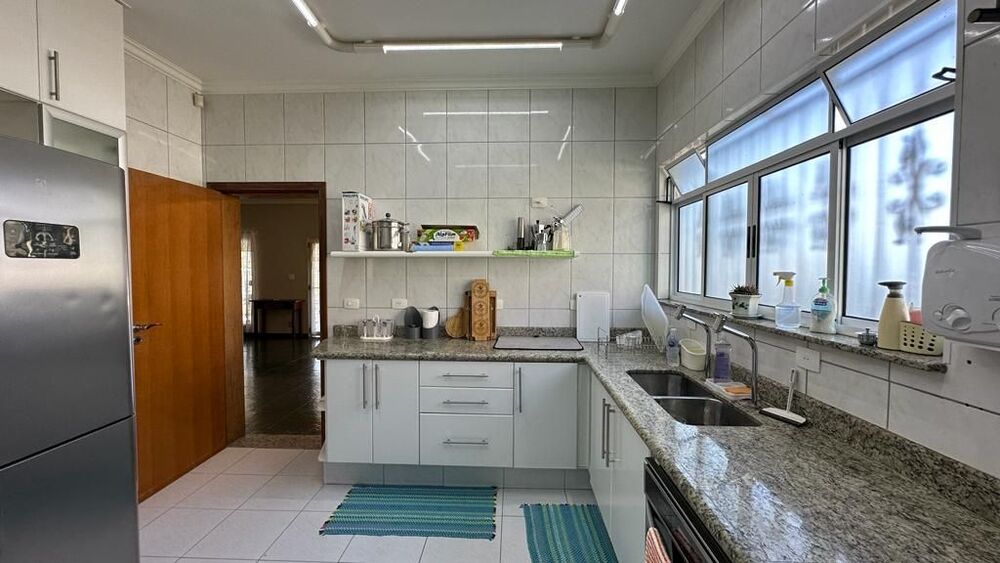 Casa, 6 quartos, 350 m² - Foto 3