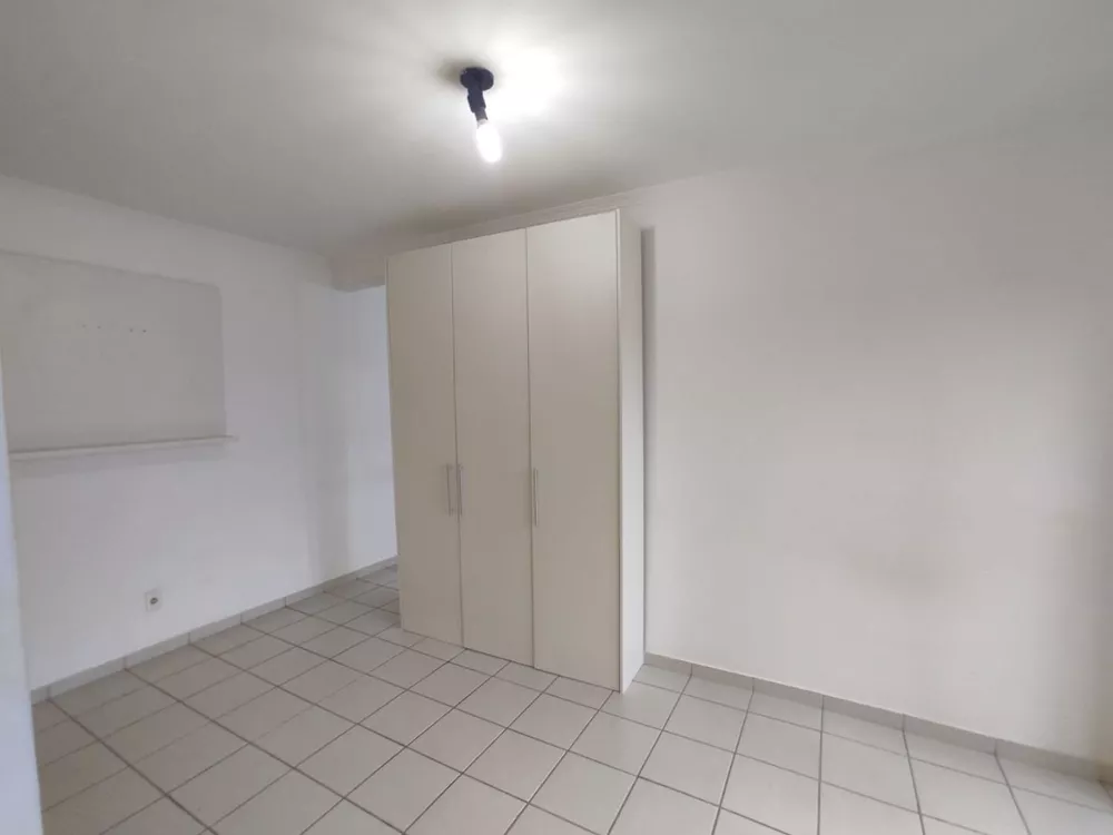 Apartamento à venda com 2 quartos, 50m² - Foto 4