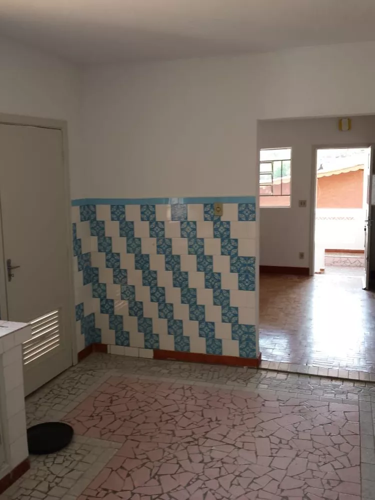 Casa à venda com 3 quartos, 120m² - Foto 4