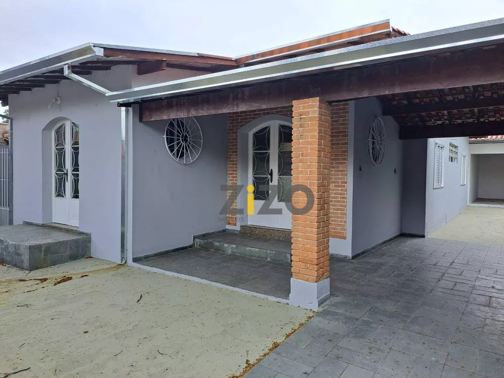 Casa à venda com 3 quartos, 170m² - Foto 3