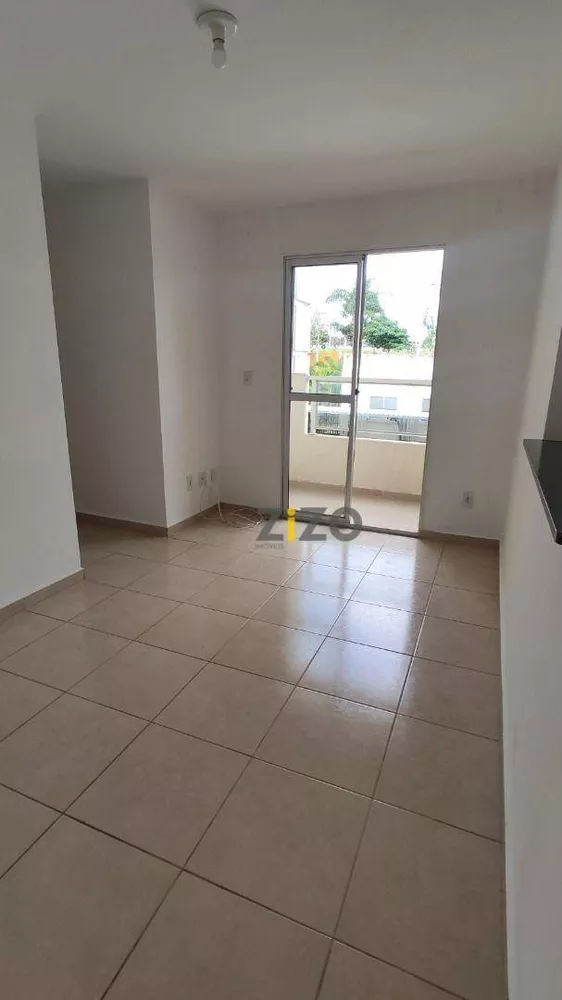 Apartamento à venda e aluguel com 3 quartos, 64m² - Foto 1