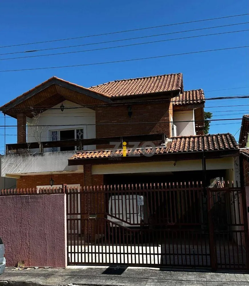 Casa, 5 quartos, 162 m² - Foto 2