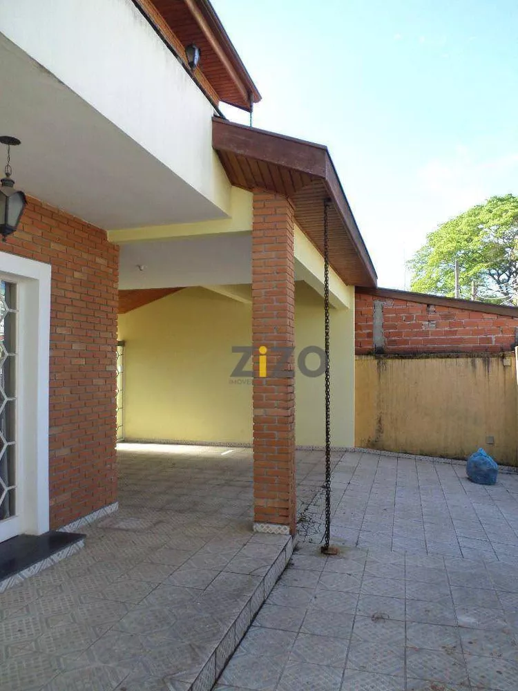 Casa, 5 quartos, 162 m² - Foto 1