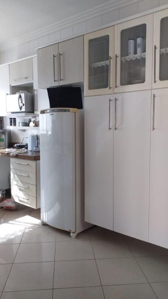 Casa, 4 quartos, 255 m² - Foto 2