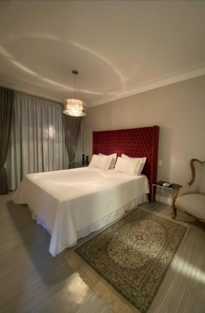 Apartamento, 3 quartos, 211 m² - Foto 2