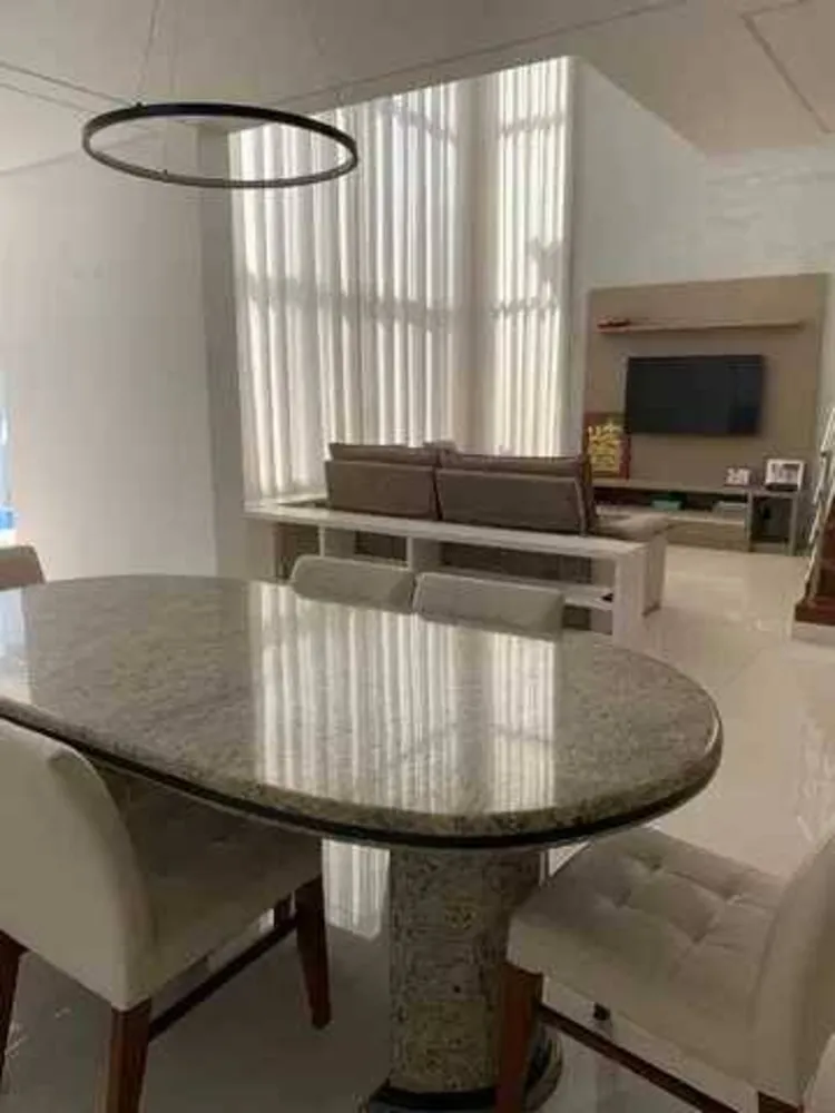 Casa, 3 quartos, 207 m² - Foto 6