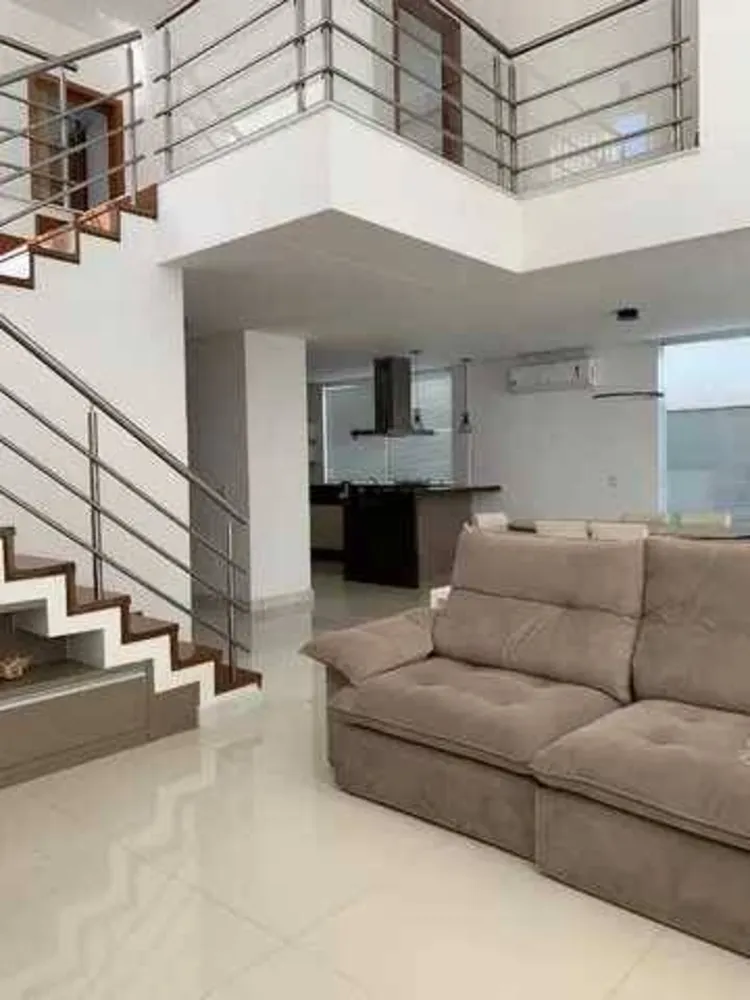 Casa, 3 quartos, 207 m² - Foto 4