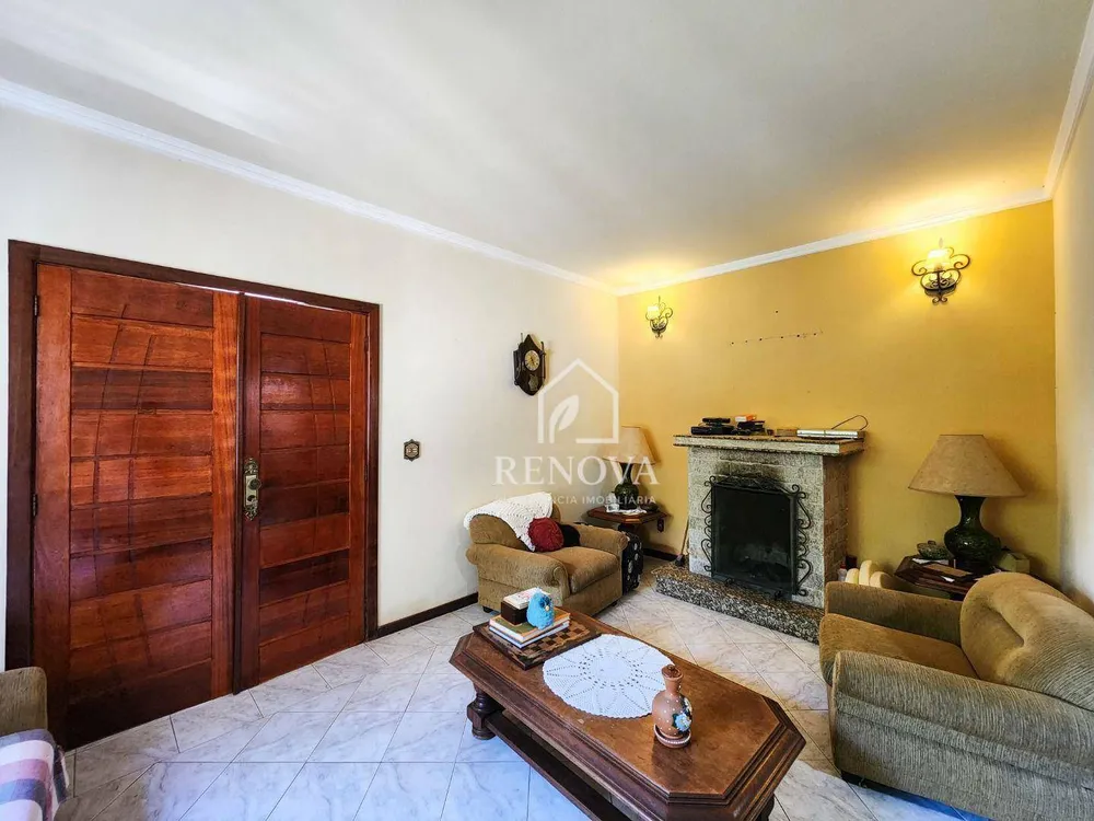 Casa, 3 quartos, 191 m² - Foto 2