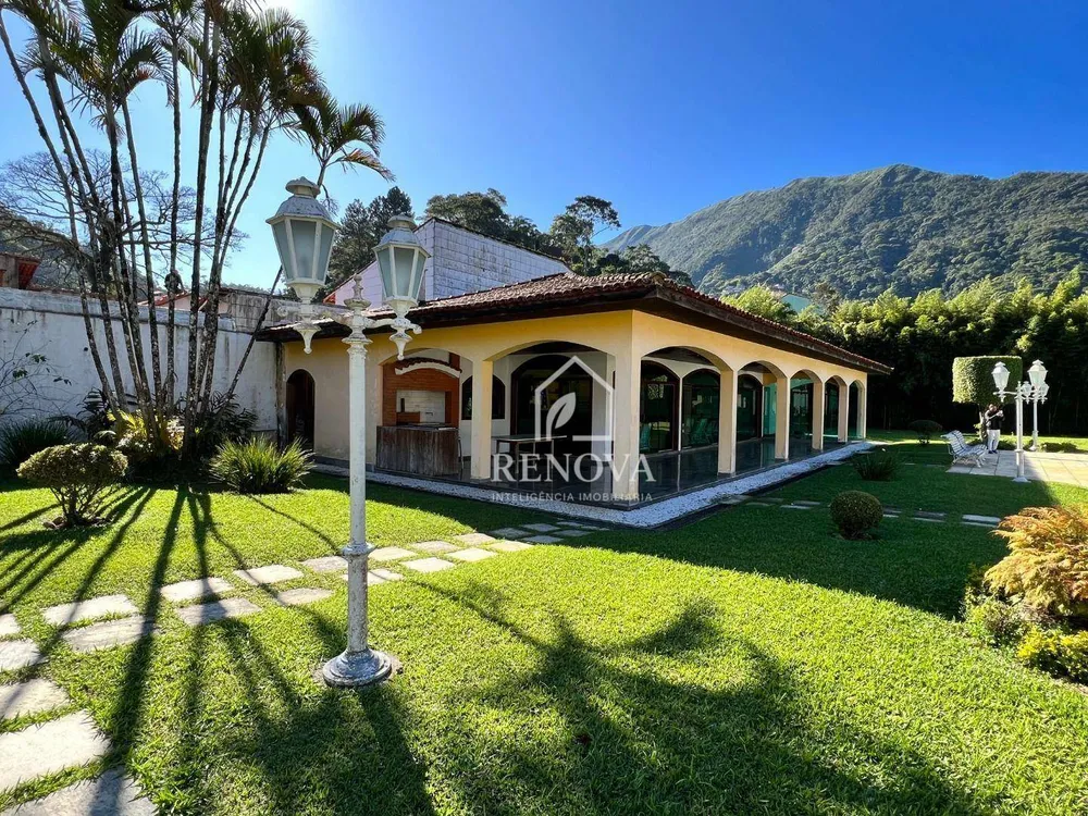 Casa, 7 quartos, 881 m² - Foto 8
