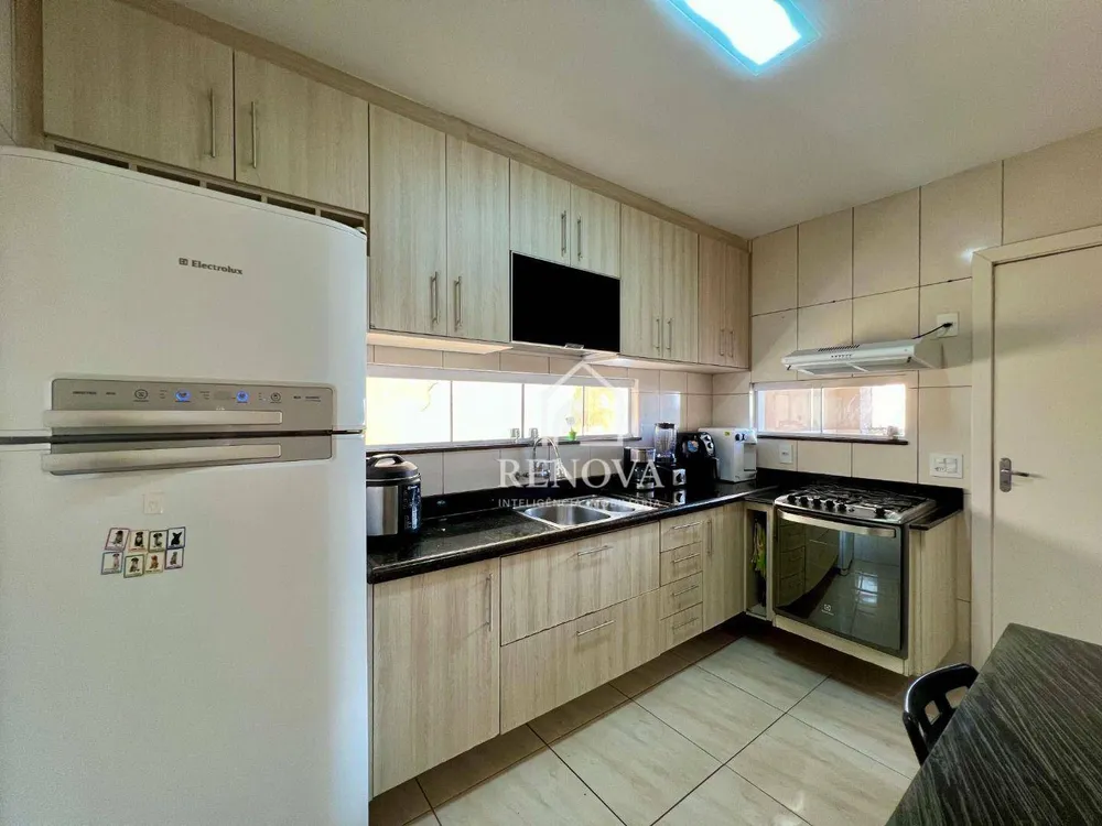 Casa, 4 quartos, 203 m² - Foto 21