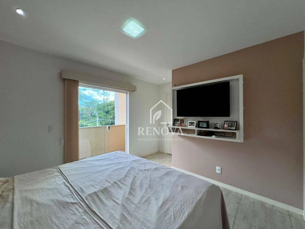Casa, 4 quartos, 203 m² - Foto 4