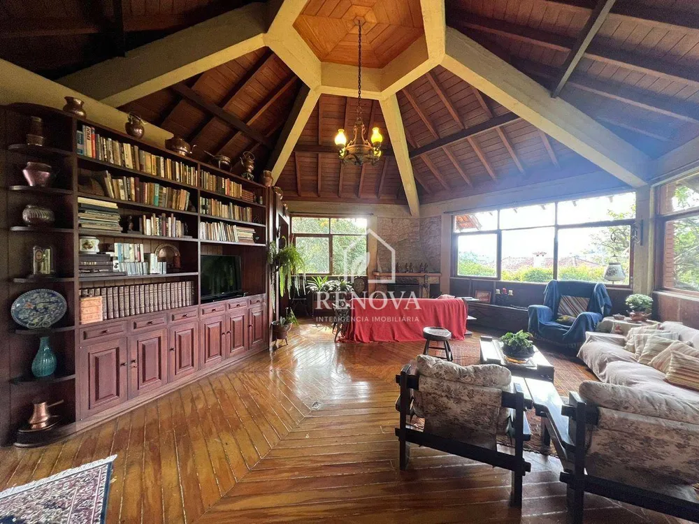 Casa, 4 quartos, 320 m² - Foto 1