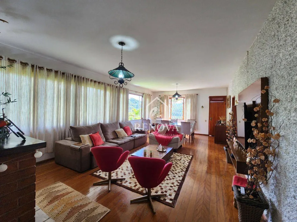 Casa, 3 quartos, 228 m² - Foto 8