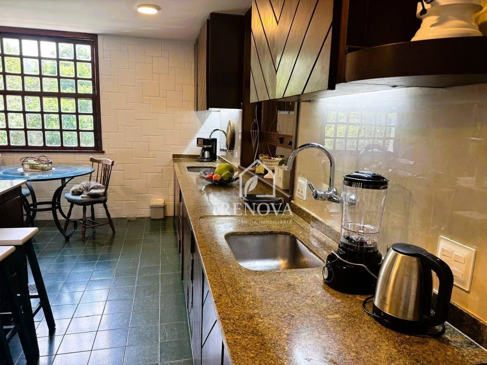 Casa, 10 quartos, 669 m² - Foto 19