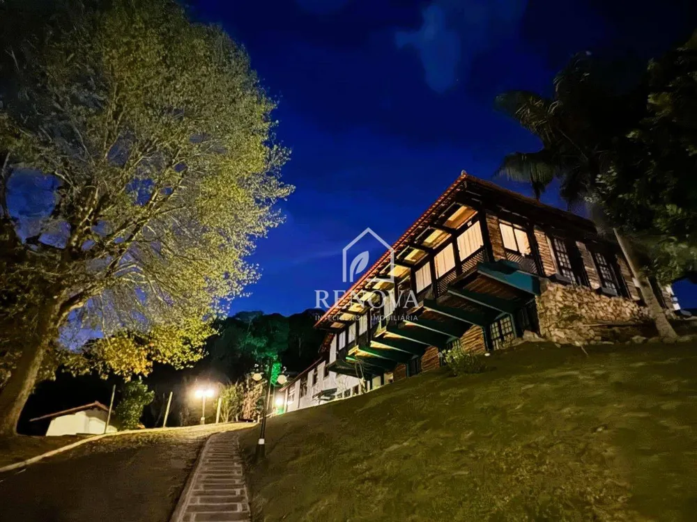 Casa, 10 quartos, 669 m² - Foto 1