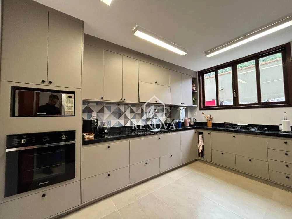 Casa, 7 quartos, 290 m² - Foto 20
