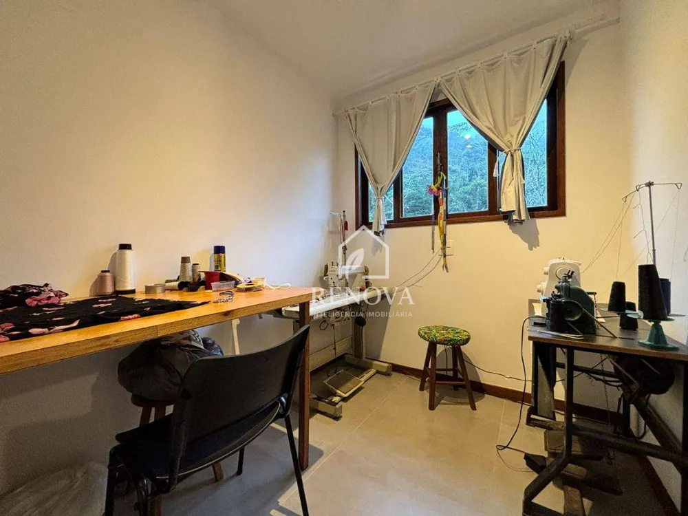 Casa, 7 quartos, 290 m² - Foto 47