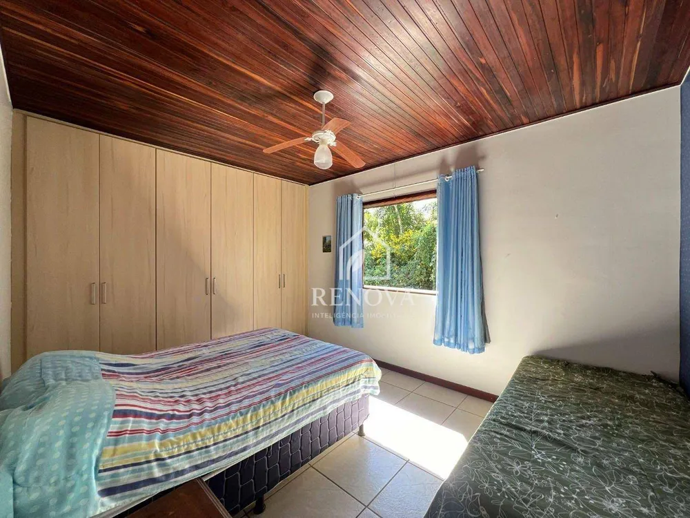 Casa, 4 quartos, 266 m² - Foto 13