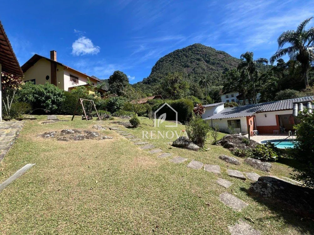 Casa, 4 quartos, 266 m² - Foto 17