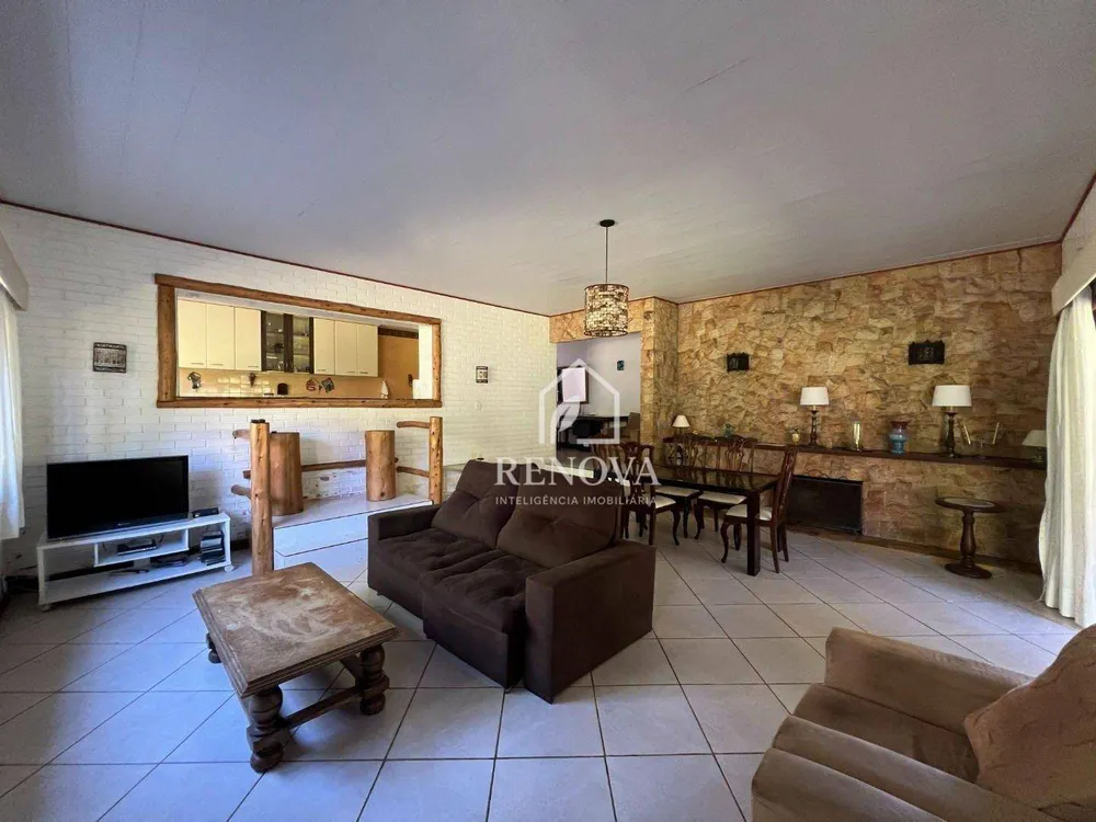 Casa, 4 quartos, 266 m² - Foto 4