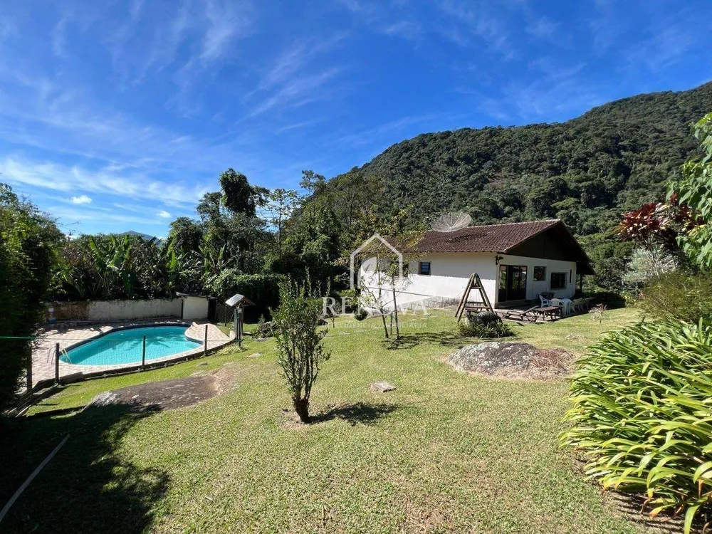 Casa, 4 quartos, 266 m² - Foto 19