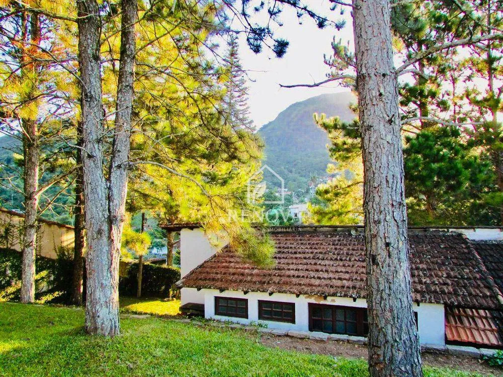 Casa, 3 quartos, 212 m² - Foto 3