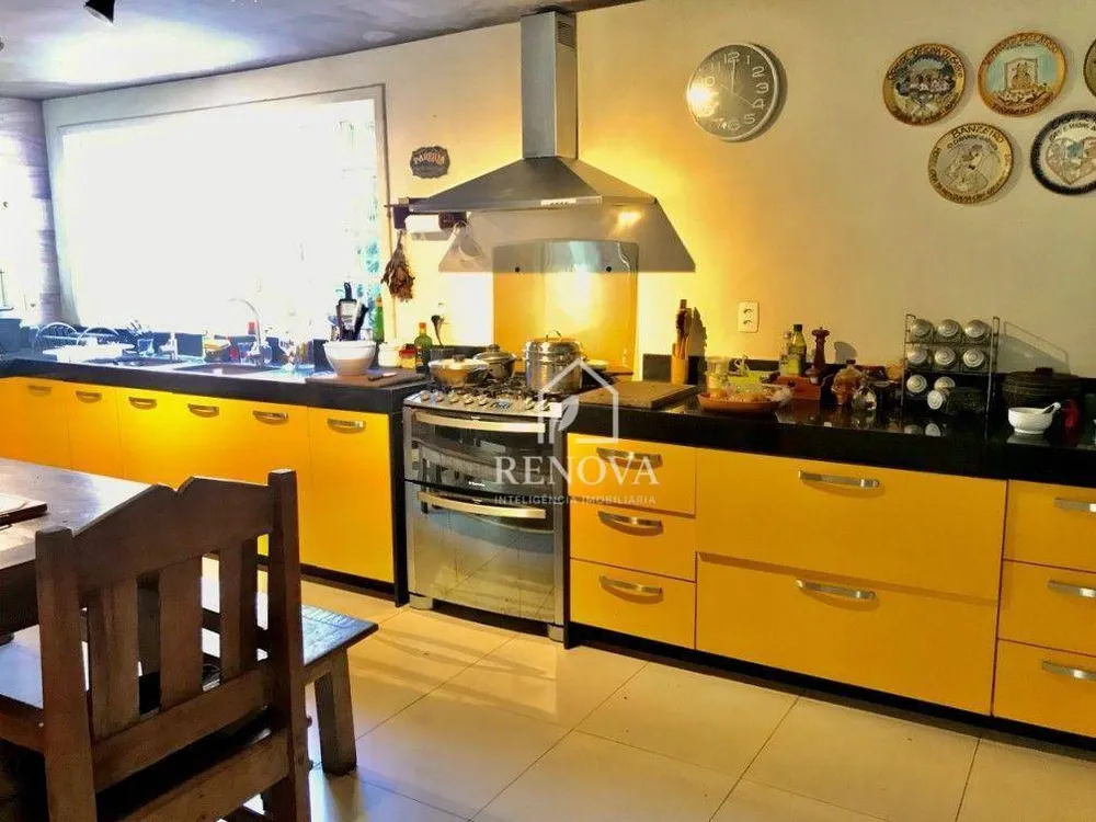 Casa, 3 quartos, 212 m² - Foto 4