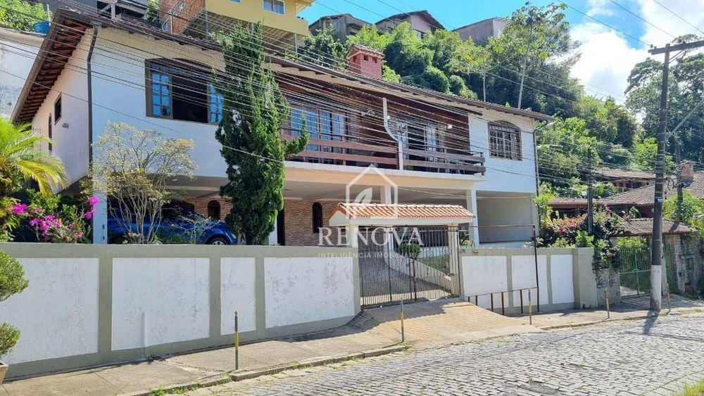 Casa, 4 quartos, 99 m² - Foto 1