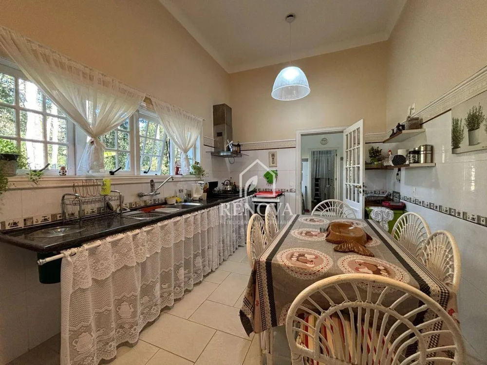 Casa, 7 quartos, 725 m² - Foto 9