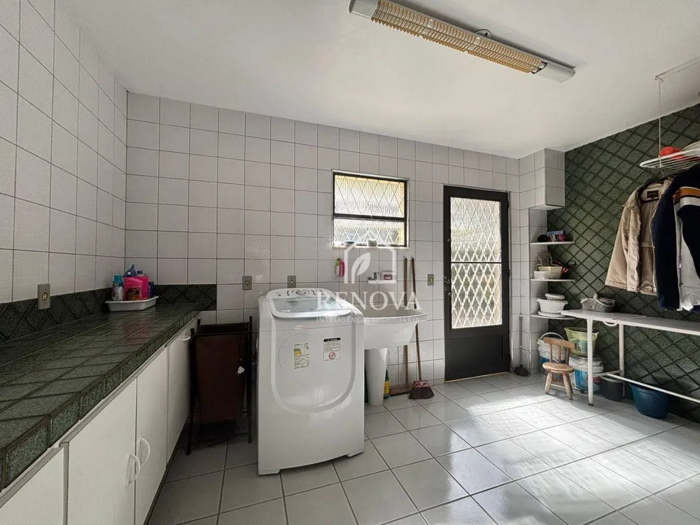 Casa, 4 quartos, 339 m² - Foto 44