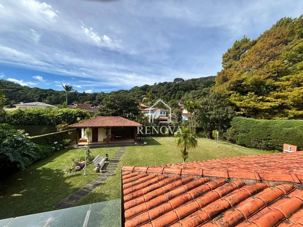 Casa, 4 quartos, 339 m² - Foto 35