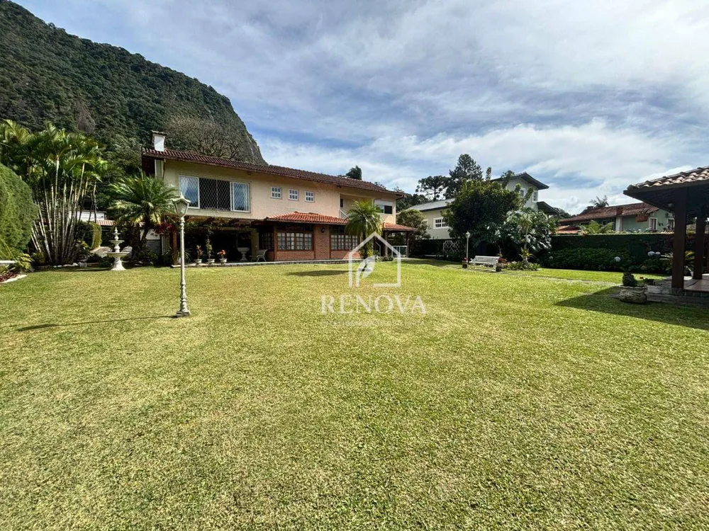 Casa, 4 quartos, 339 m² - Foto 49