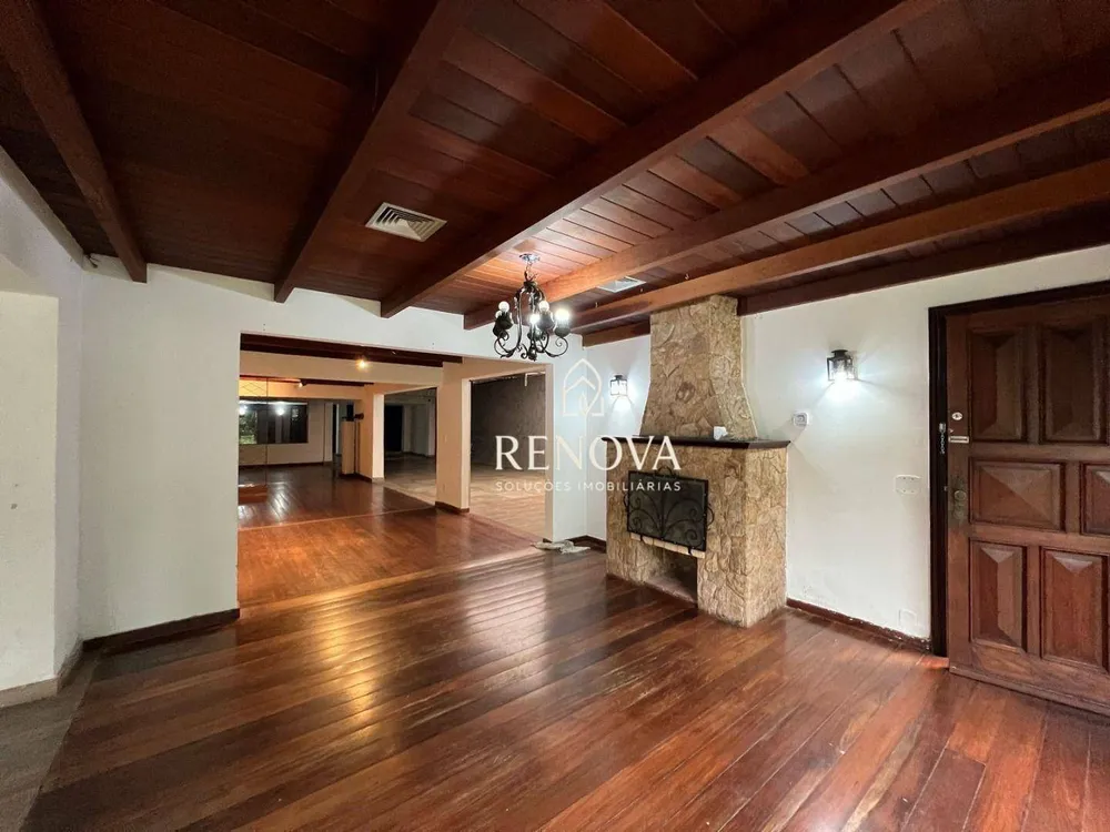 Casa, 1 quarto, 207 m² - Foto 2