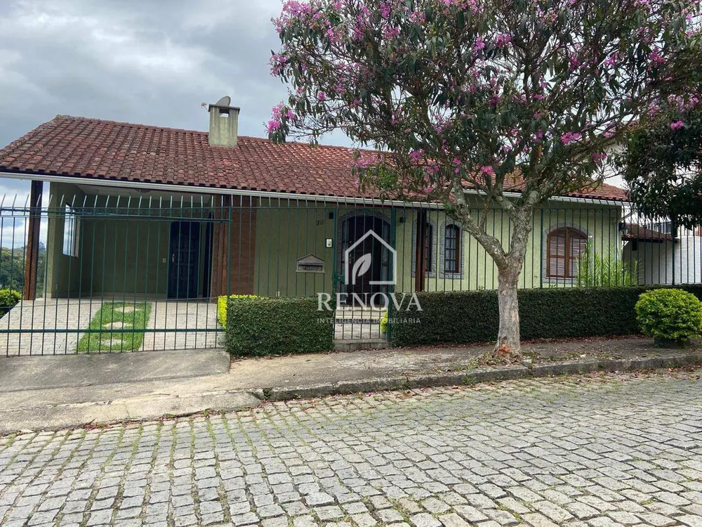 Casa, 5 quartos, 170 m² - Foto 1