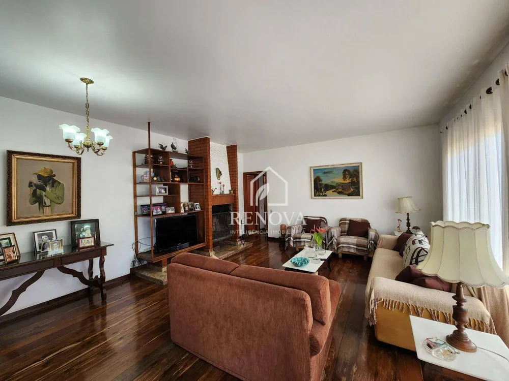 Casa, 6 quartos, 311 m² - Foto 3