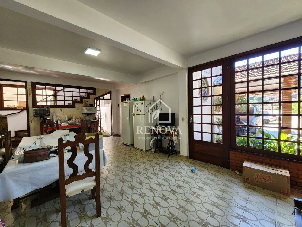 Casa, 6 quartos, 311 m² - Foto 24