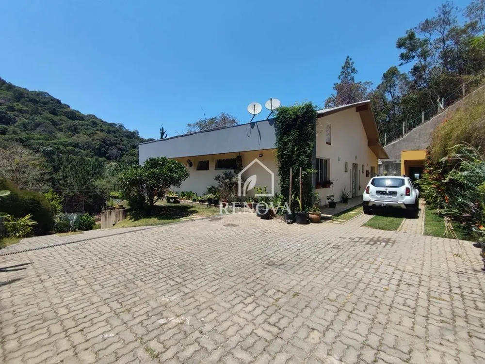 Casa, 4 quartos, 220 m² - Foto 29